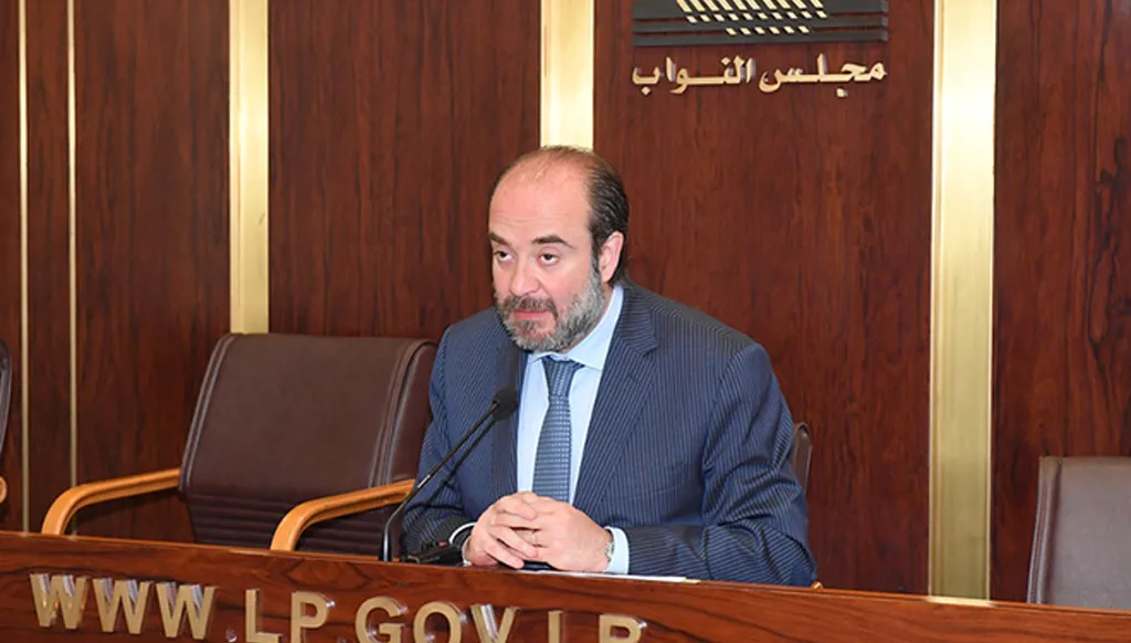 تعليقات على إعلان النائب عقيص عدم ترشحه للانتخابات