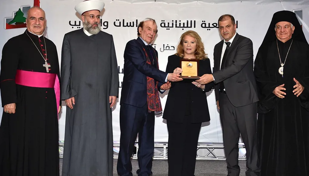 الجمعية اللبنانية للدراسات والتدريب تكرّم ليلى الصلح في بعلبك