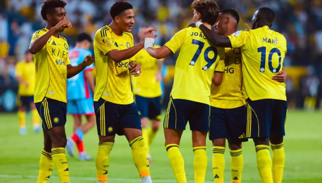 ثنائية رونالدو وفيليكس تواصل الإبداع في دوري روشن السعودي