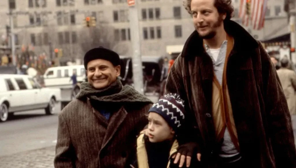 إسقاط تهمة "التماس الدعارة" بحق نجم Home Alone