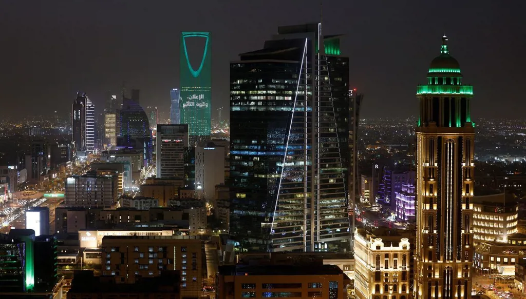 نمو القطاع الخاص في السعودية يتسارع بأعلى وتيرة منذ 7 أشهر بدعم الطلب المحلي