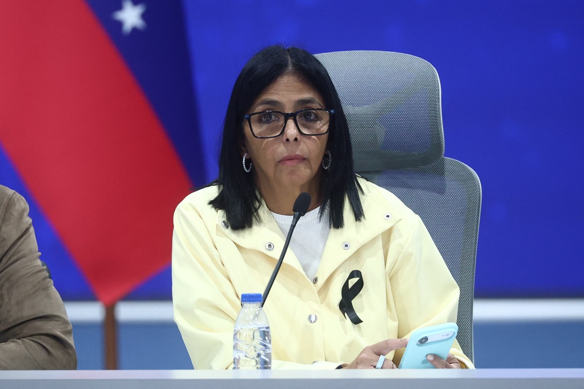 الرئيسة المؤقتة لفنزويلا دلسي رودريغيز في كاراكاس في 2 يوليو 2026 (أ ف ب)