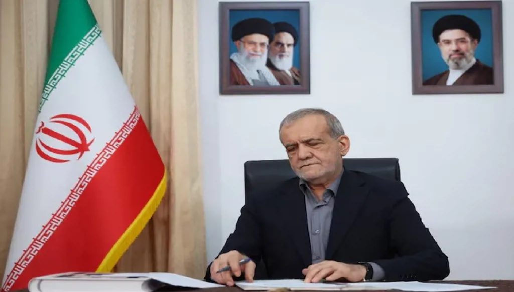 مسعود بزشكيان: لا خلاف بين الحكومة والقوات المسلحة في إيران