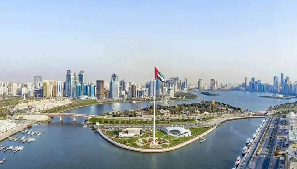 الإمارات تحصّن اقتصادها الرقمي... واستراتيجية جديدة في الشارقة حتى عام 2031