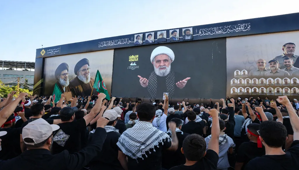 السلطة و"حزب الله": التفاهم مستبعد والتخوين لا ينتج حواراً