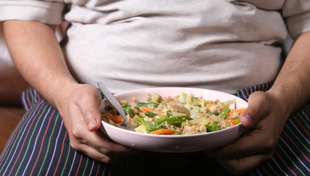 بروتين يحرق الدهون من دون رجيم.. أمل جديد في مواجهة السمنة