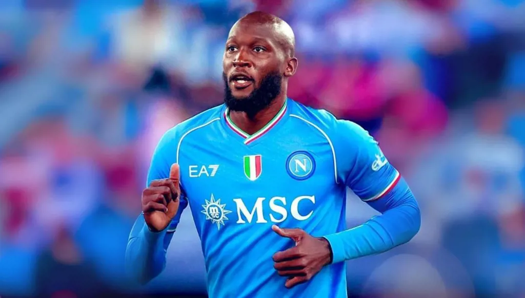 أزمة في نابولي بسبب لوكاكو