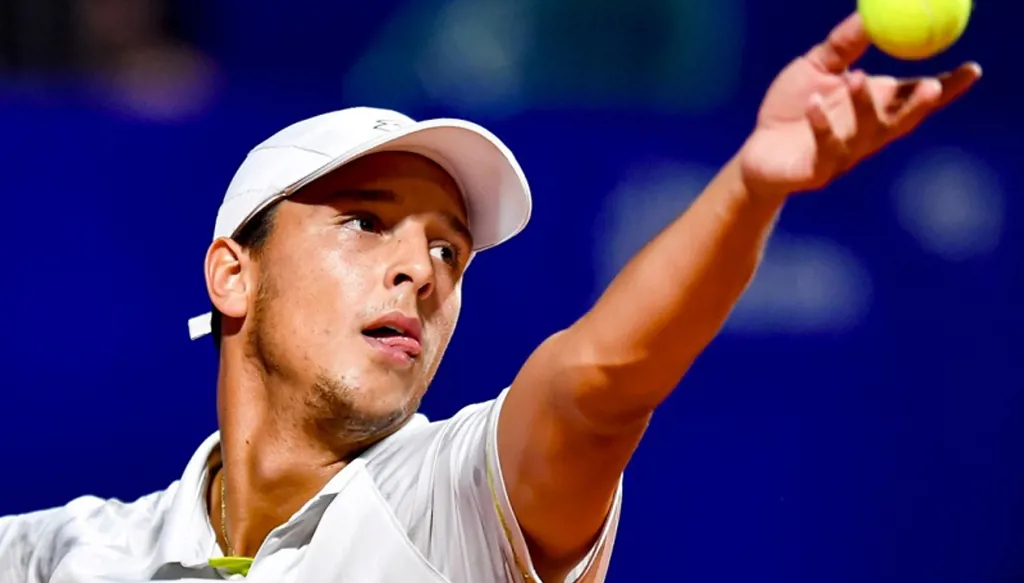 الإيطالي دارديري يتوج بلقب دورة باشتاد