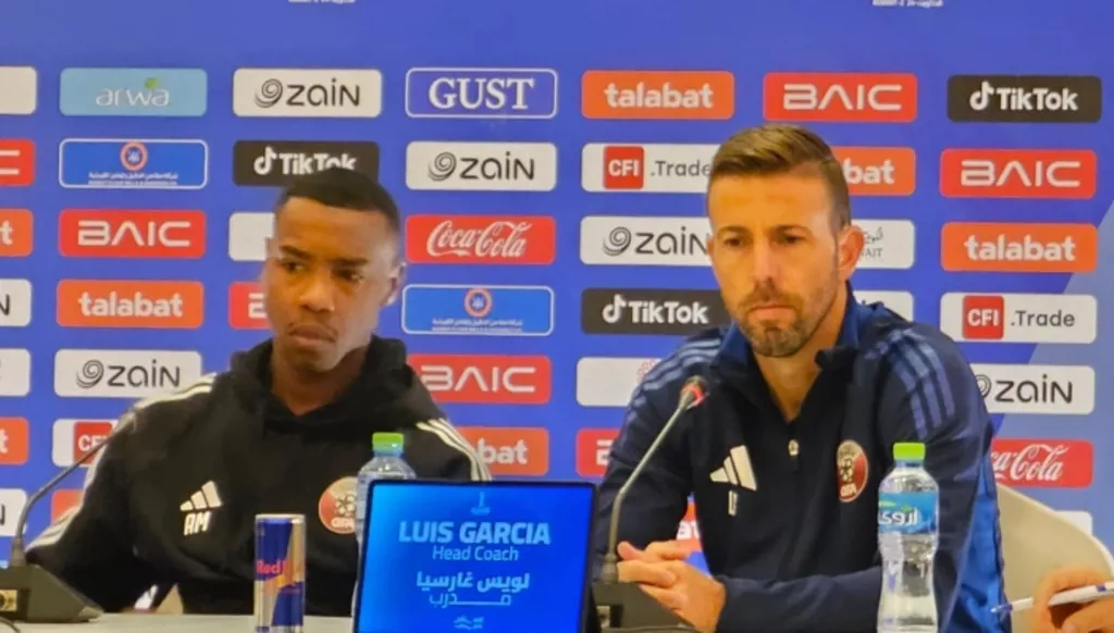 بينتو مدرب الإمارات: خطأ دفاعي حرمنا من الفوز على قطر