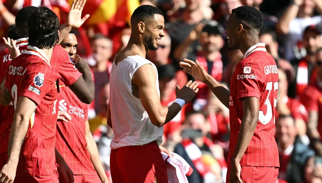 تقارير... مهاجم فرنسي يقترب من ليفربول