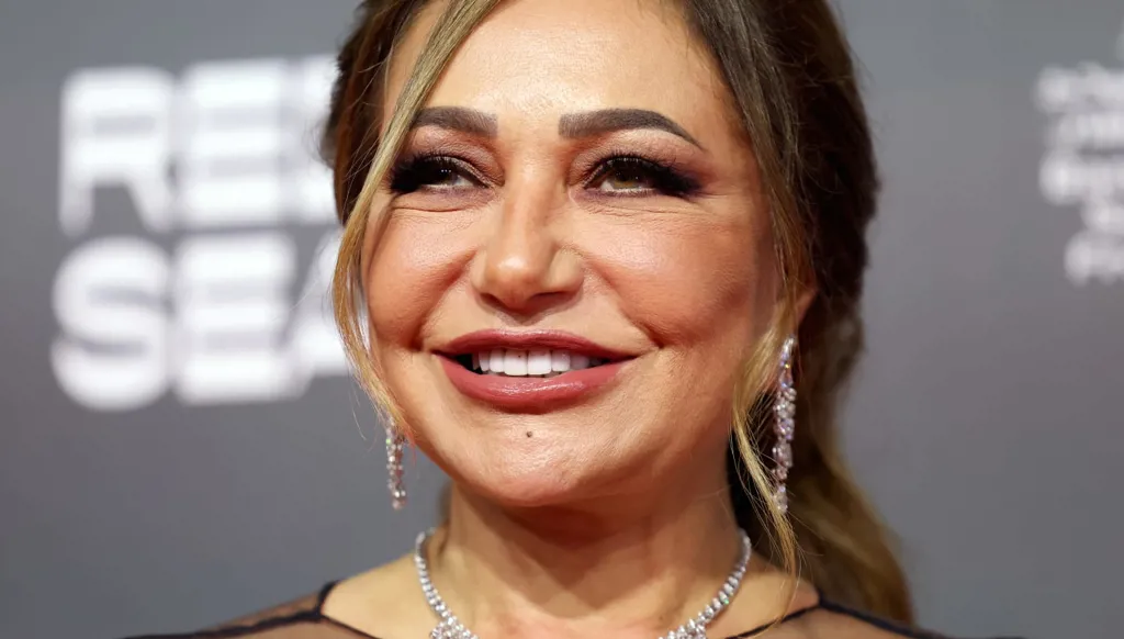 ليلى علوي توضح موقف نجلها من دخول التمثيل