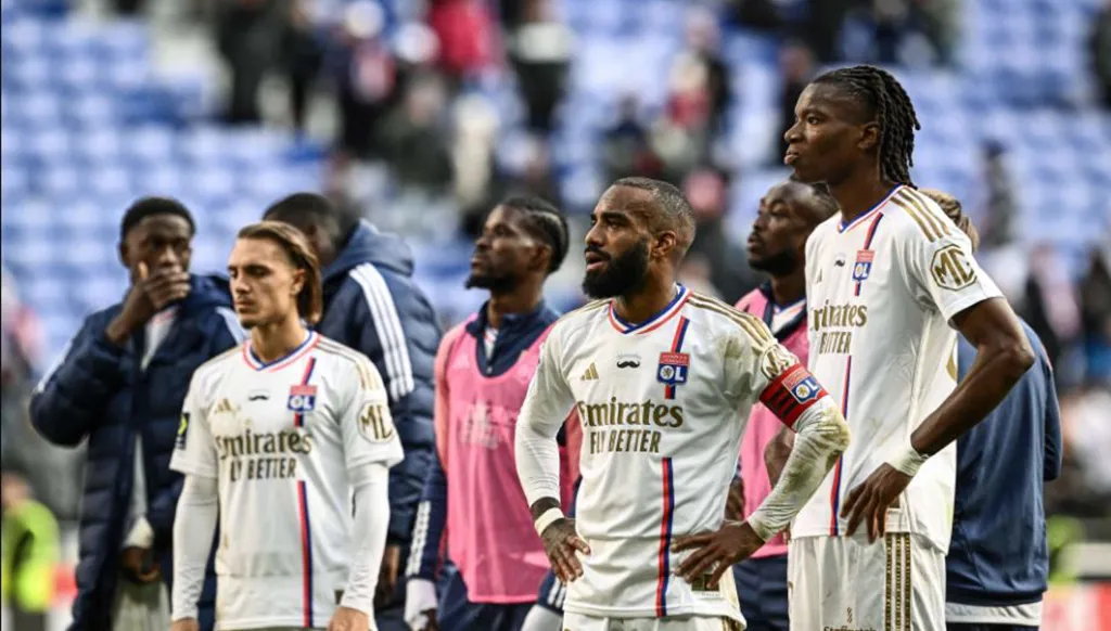 يويفا ينتظر نهاية أزمة ليون لتحديد موقف بالاس