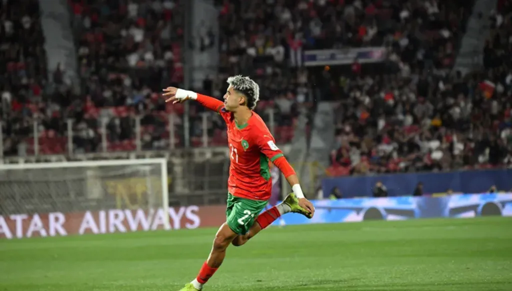 "مرحباً بالموهبة المغربية"... رين يضم الزابيري حتى 2029