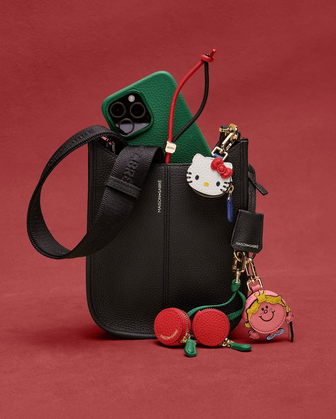 اكسسوار الحقائب من MAISON de SABRÉ (إنستغرام)