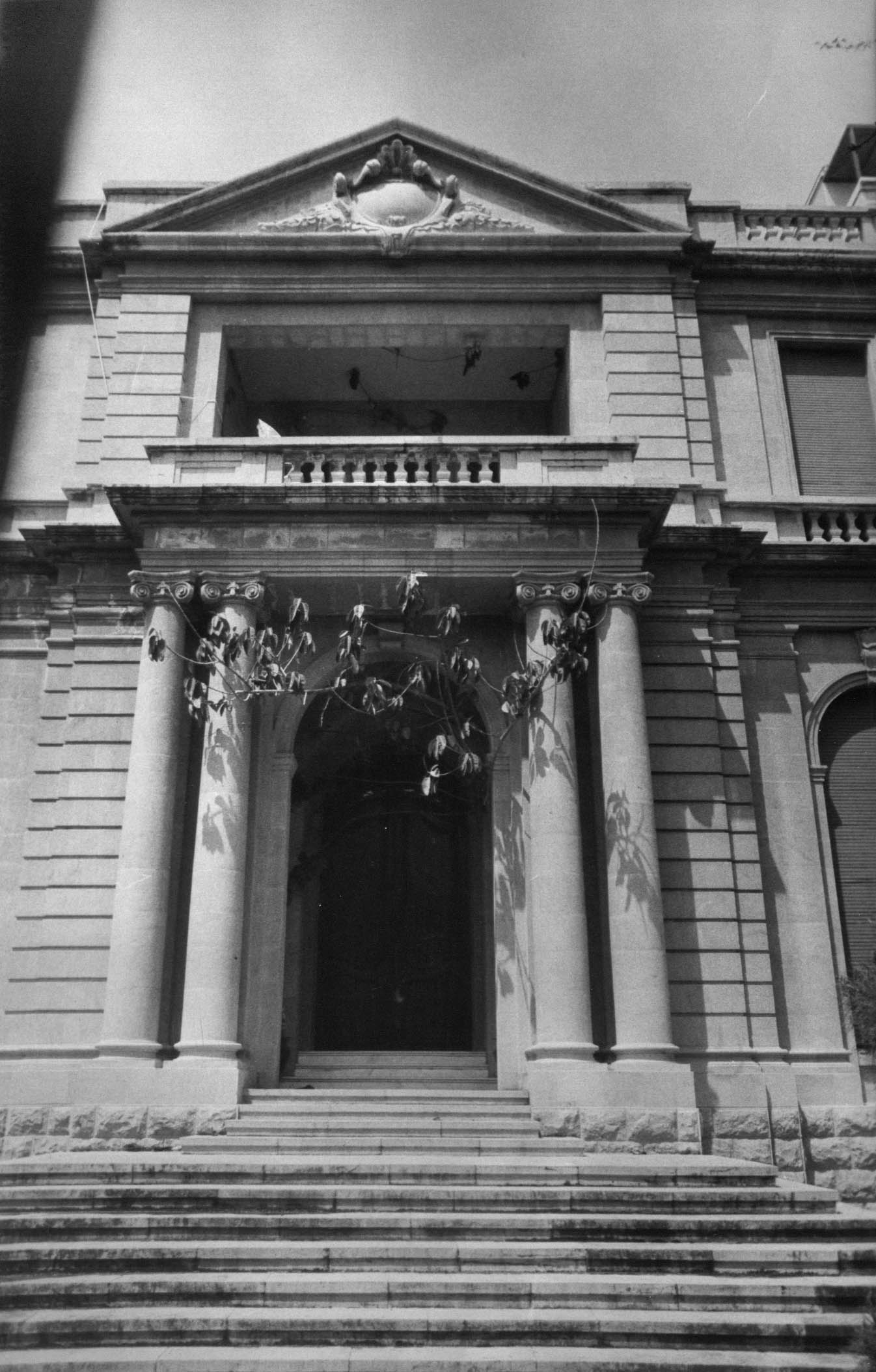 مبنى قصر منصور في المتحف عام 1976 (المصدر: النهار - المصور فاروج مافليان)