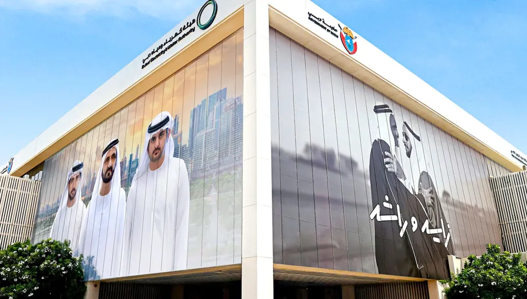 الذكاء الاصطناعي يقود خطة كهرباء دبي لتطوير 21 خدمة مع استكمالها خلال 3 أشهر