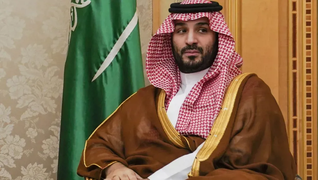 ولي العهد السعودي يبحث مع قائد "سنتكوم" تطورات الأوضاع الإقليمية