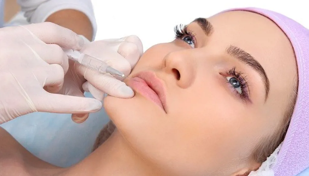 جمالٌ محقون بالسموم يدرّ أرباحاً طائلة... فوضى البوتوكس والفيلر بين التهريب والرقابة