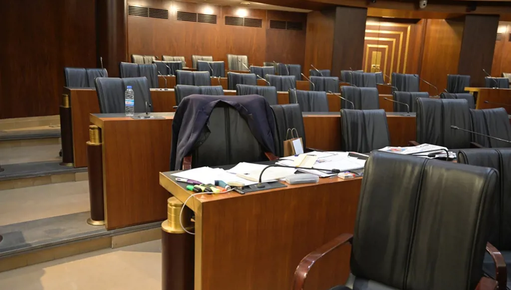 غياب مسؤول عن الإعلام والمناسبات