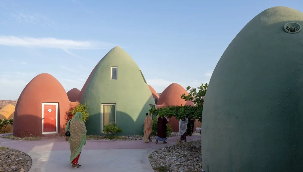 عمارة تبني الأمل: دروس من المشاريع الفائزة بجائزة الآغا خان للعمارة 2025