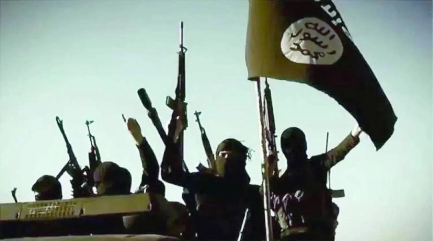 مقاتلون من تنظيم داعش (أ ف ب)