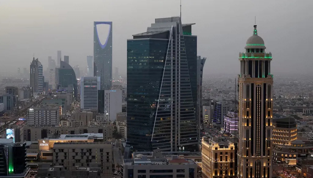 هيئة الإحصاء السعودية: إيرادات قطاع الأعمال ترتفع لكن فاتورة الأجور تزداد بوتيرة أسرع