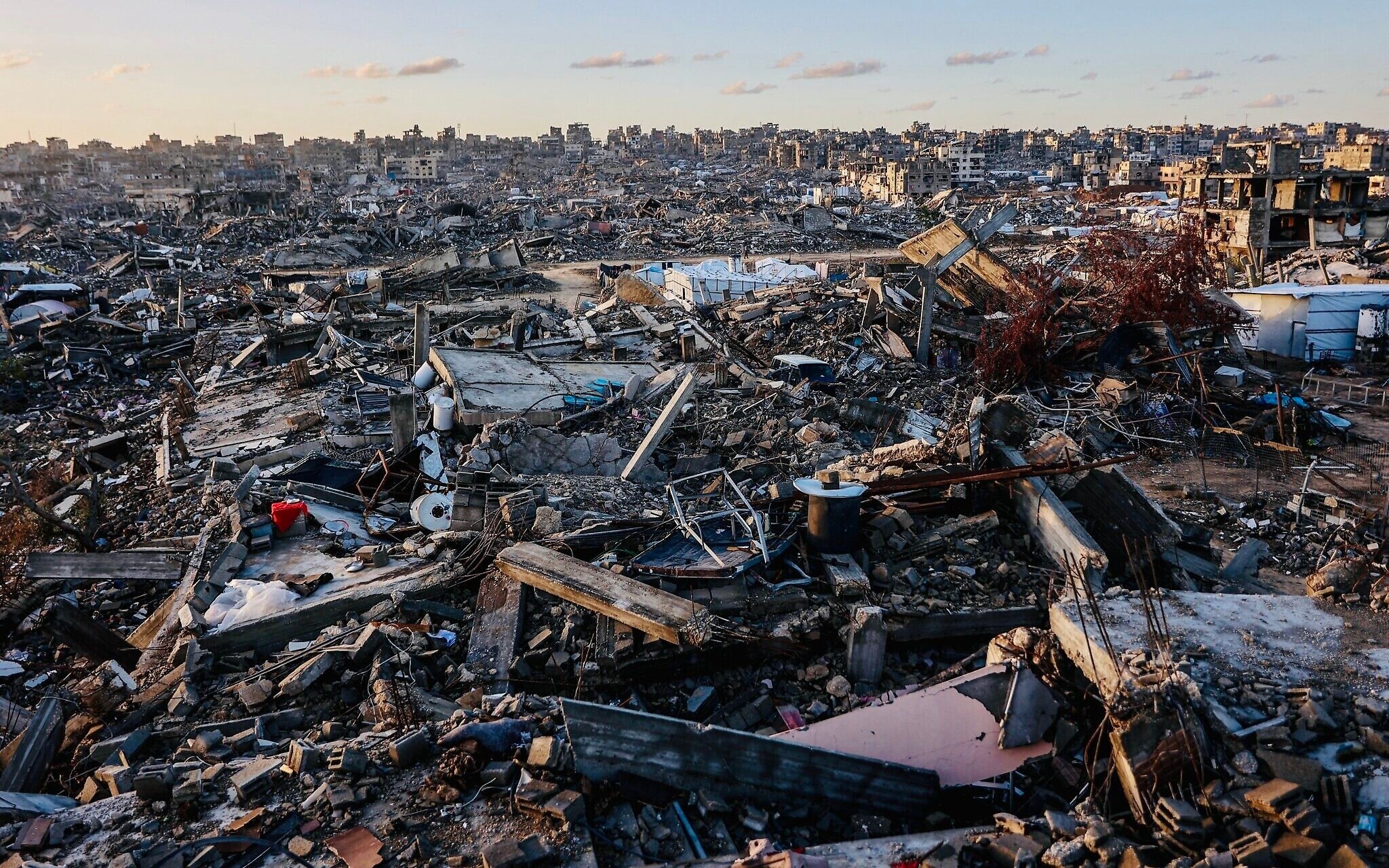 مشهد من جباليا بشمال قطاع غزة، 25 نوفمبر 2025. (أ ف ب)