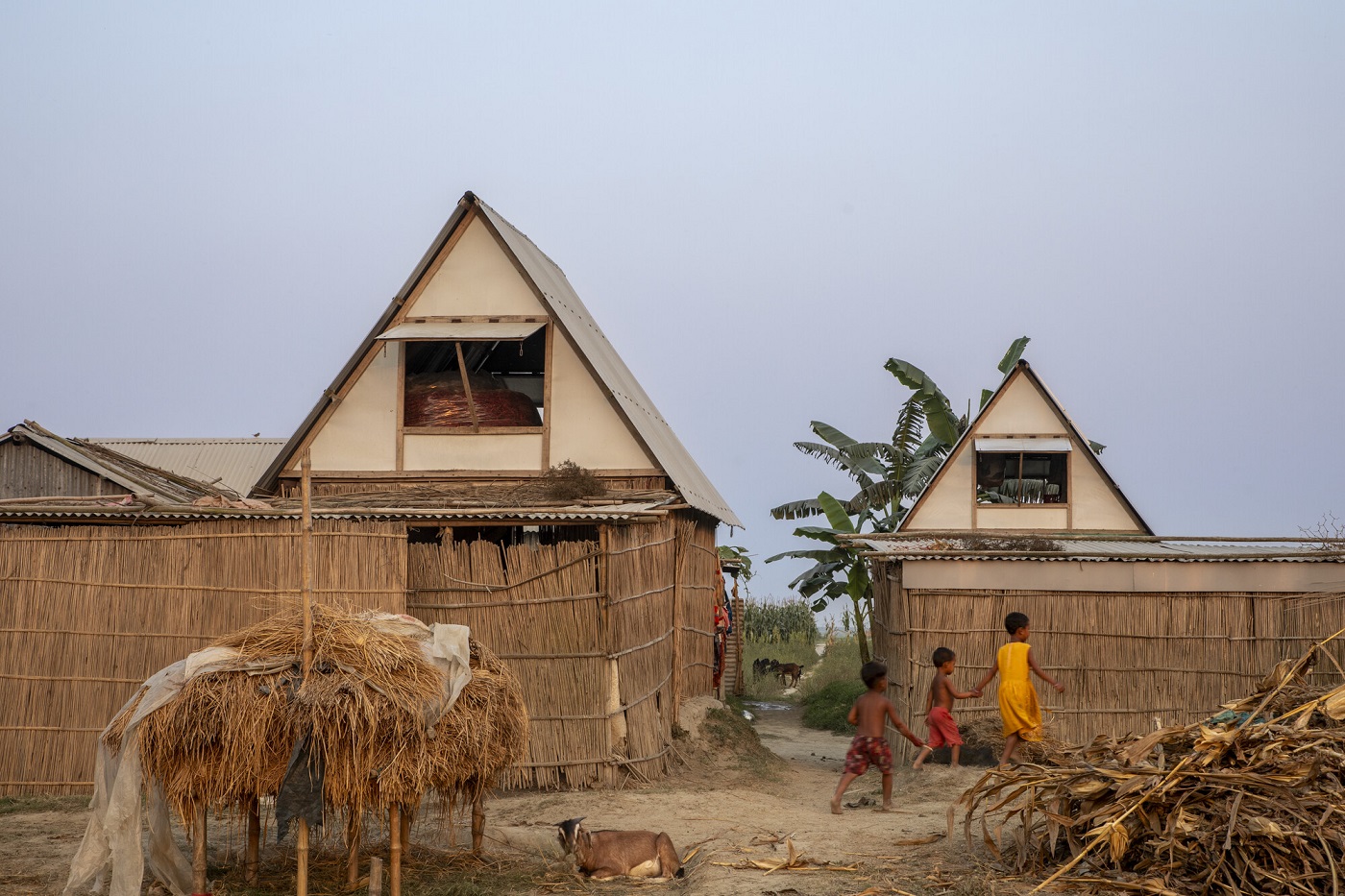 مشروع خودى باري في بنغلاديش.