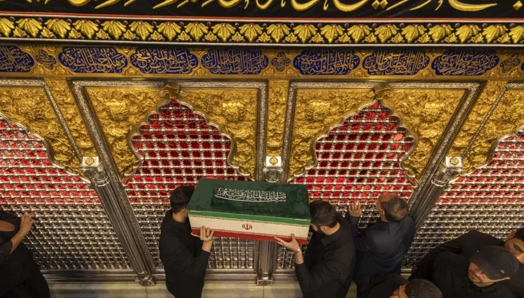 موكب تشييع خامنئي في النجف (مراسل النهار)