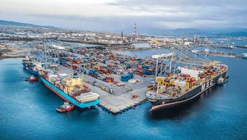 الإمارات وسوريا تبحثان ممراً لوجستياً عبر العراق... واستثمارات جديدة في الموانئ والزراعة