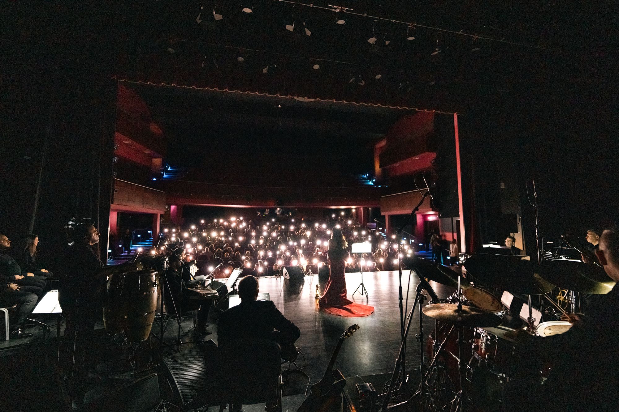 الفنانة مايا واكد (مكتبها الاعلامي)