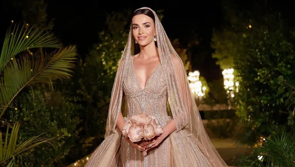 زين قطامي بإطلالة عرائسية ثانية تخطف الانظار (فيديو)