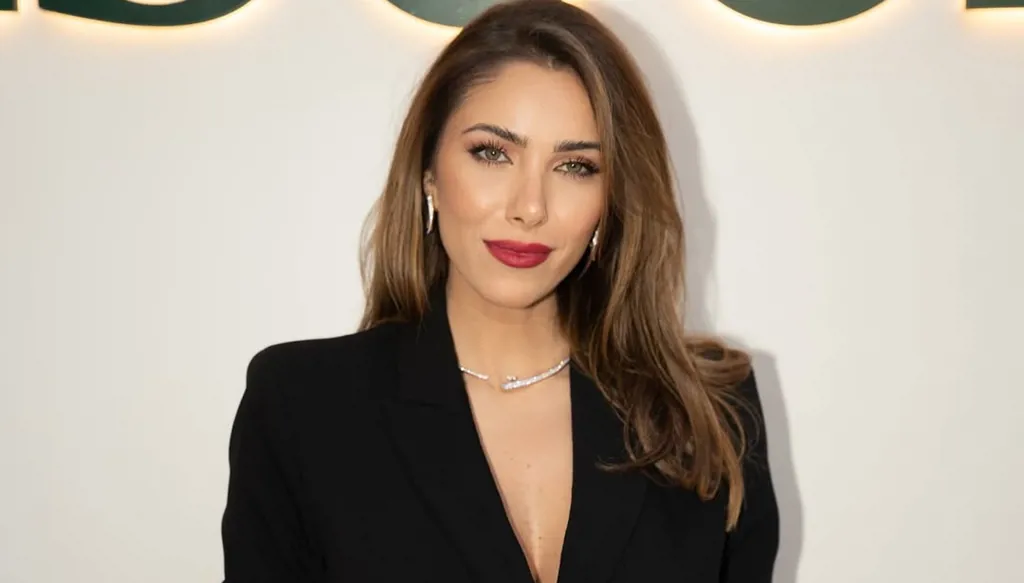 دانييلا رحمة الوجه الإعلاني لمجموعة مجوهرات أردنية... "أنا مثل الألماس" (صور)