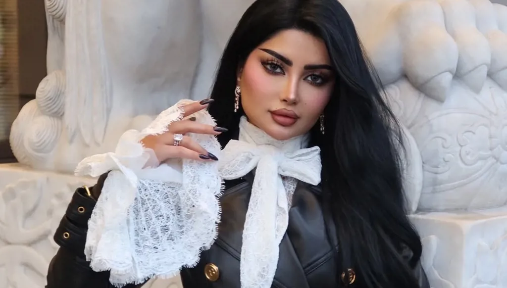 ملكة كابلي تكشف أسرار موضة شتاء 2026 بأسلوب المرأة السعودية (صور)