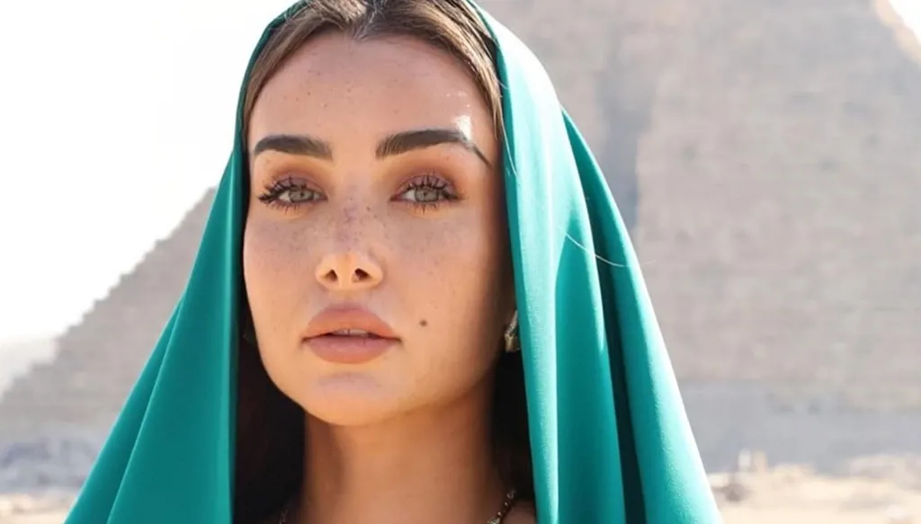 أسرار مكياج العيون الخضراء بأسلوب هناء الزاهد بين يديكِ! (صور)