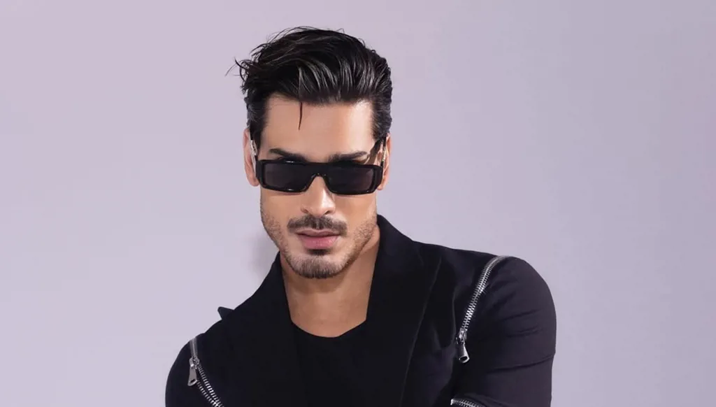 ملابس الرجال 2026 بلا صخب: محمد حامد يعلن نهاية الاستعراض