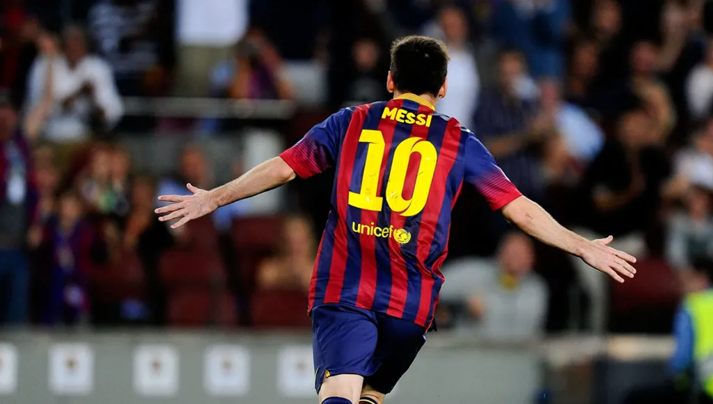 16 شباط... بين كسر ميسي للحواجز وصدمة ملعب الإمارات