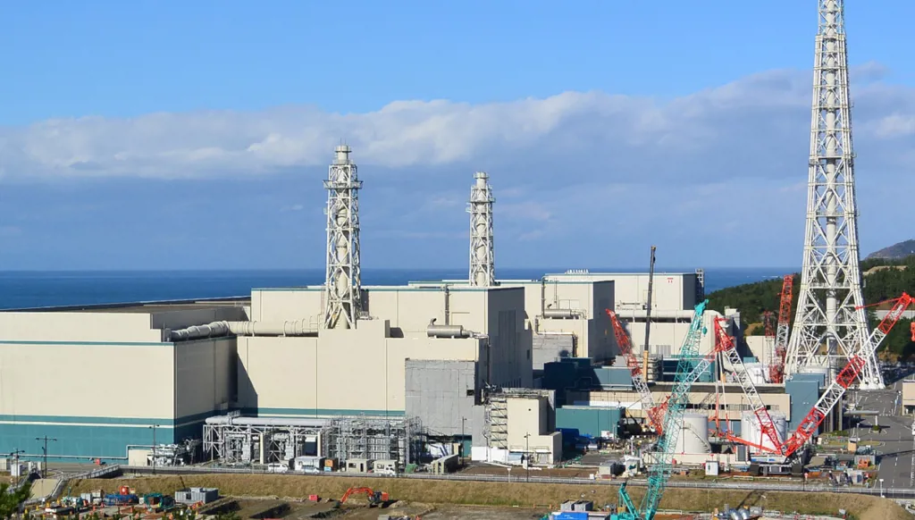 اليابان تصادق على إعادة تشغيل أكبر محطة نووية في العالم