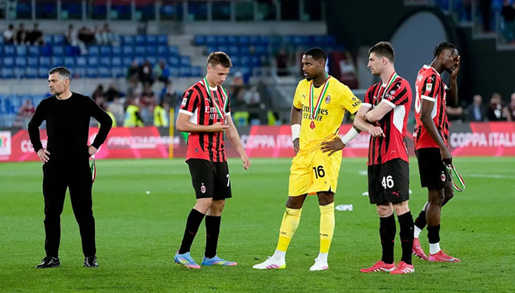 ميلان يعود إلى الصفر... وإزاحة "السلطان زلاتان"