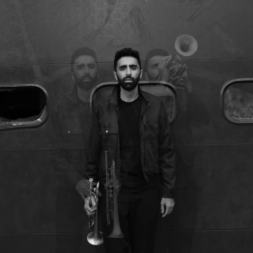 رايلي مولهيركار عازف ترومبيت أميركي بارز في عالم الجاز