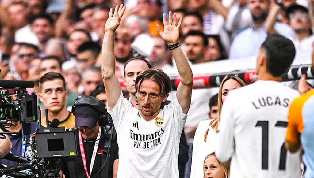 الجانب المظلم من كرة القدم حيث لا مجال للعواطف