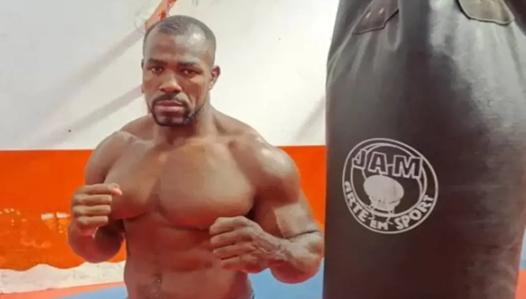 مأساة في البرازيل... غرق أحد أبرز المقاتلين العالميين