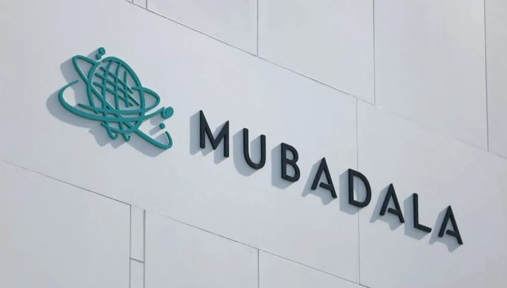 مبادلة أبوظبي وبارينغز: شراكة بـ 500 مليون دولار ورهان على ديون العقارات