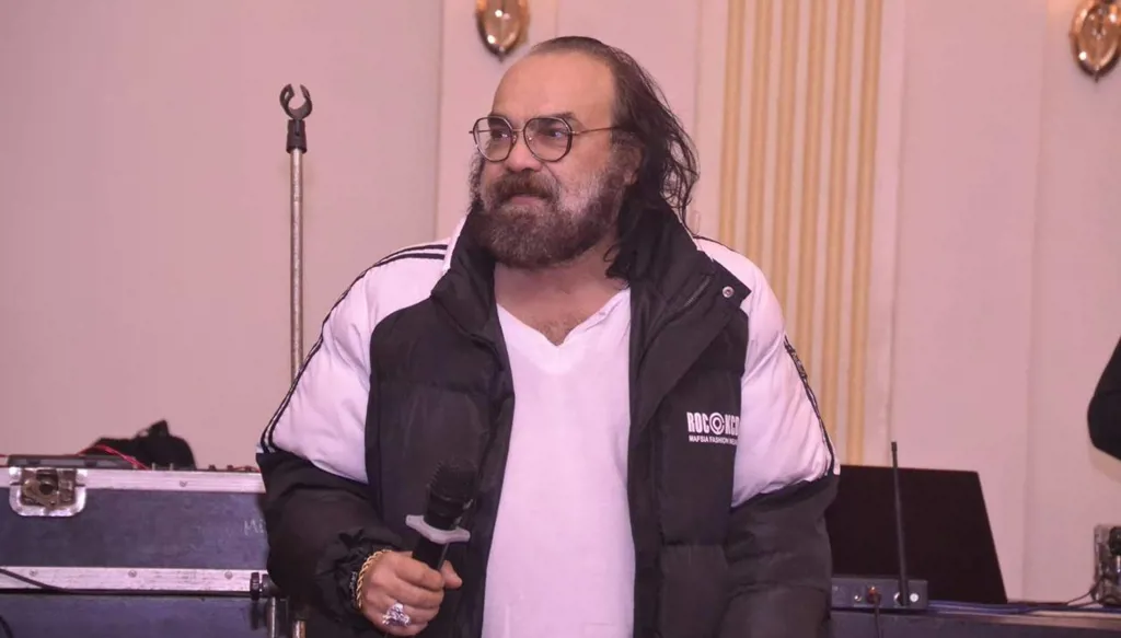 نادر أبو الليف يتهم إعلامية شهيرة بالنصب عليه