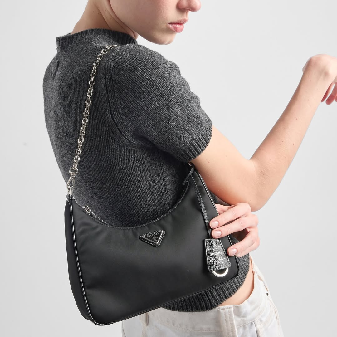حقيبة Prada
