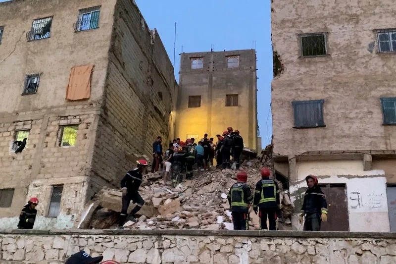 انهيار مبنى سكني في مدينة فاس بشمال المغرب (وسائل إعلام مغربية)