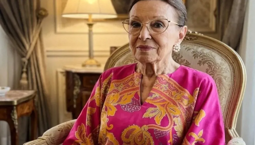 نجاة الصغيرة تحسم الجدل: الصورة المتداولة مفبركة