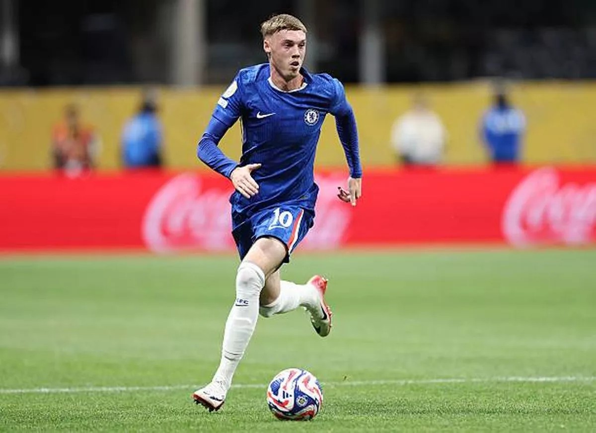 نجم تشيلسي ومنتخب إنكلترا كول بالمر. (وكالات)