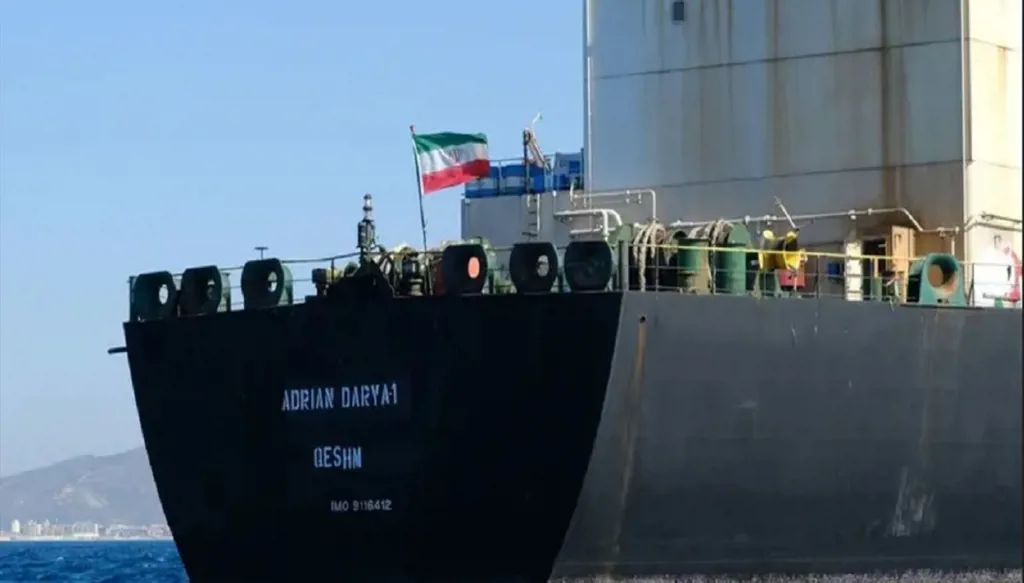 كيف تؤمن إيران النفط العائم ضد الحرب والعقوبات؟.. فتش عن "أسطول الظل"