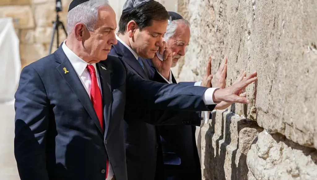 الطريق إلى "حل الدولتين" يبقى العقبة الرئيسية أمام نتنياهو لتوسيع الاتفاقات الإقليمية